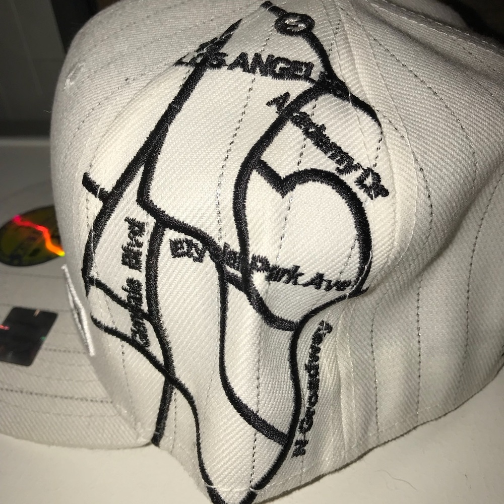 NWT Unisex Los Angeles PinStripped Cap Size Large - Picture 5 of 6